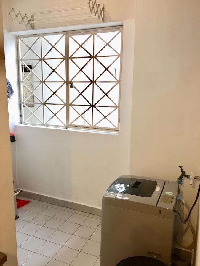 Cozy Kelana Jaya Semi-D Apt Near Mall, College & Hospital Petaling Jaya Exterior photo